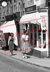 Fashion On Meneage Street c.1955, Helston
