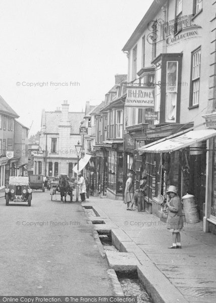 Photo of Helston, Meneage Street, 'kennels' 1931