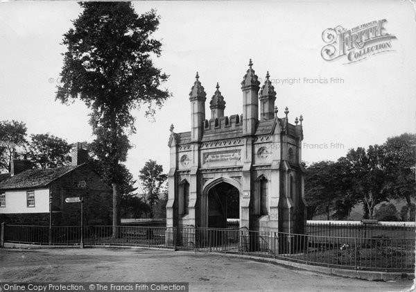 Photo of Helston, The Monument 1922