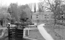 Apsley Lock 2005, Hemel Hempstead