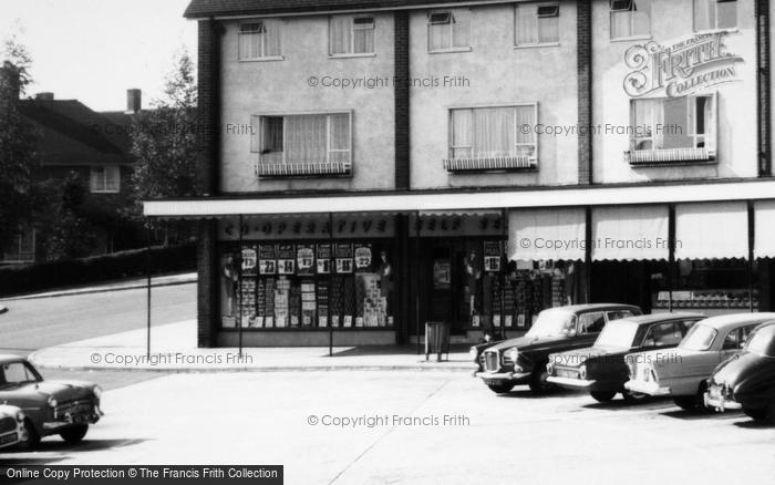Photo of Hemel Hempstead, Chaulden, The Co Operative Store c.1965