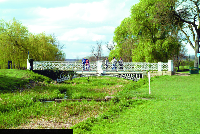 Photo of Hemel Hempstead, Cranstone Bridge, Gadebridge Park 2005