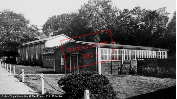 Photo of Hemel Hempstead, The Baptist Church, Gadebridge c.1965