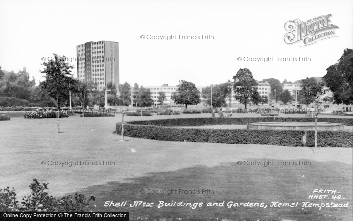 Photo of Hemel Hempstead, The Shell Mex Buildings And Gardens c.1965