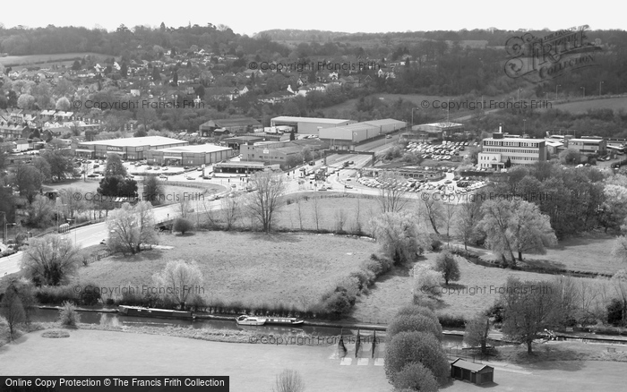 Photo of Hemel Hempstead, Two Waters 2005