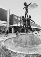 Water Feature, Marlowes 2005, Hemel Hempstead