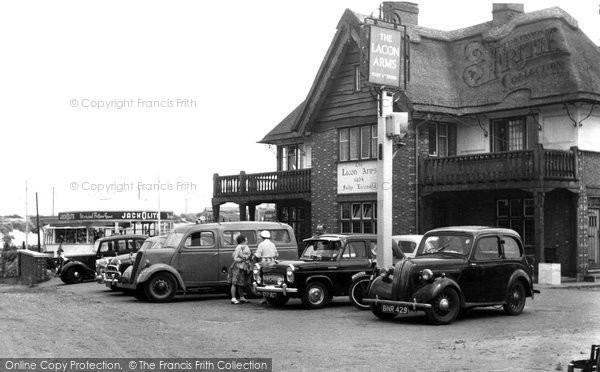 Photo of Hemsby, The Lacon Arms c.1955