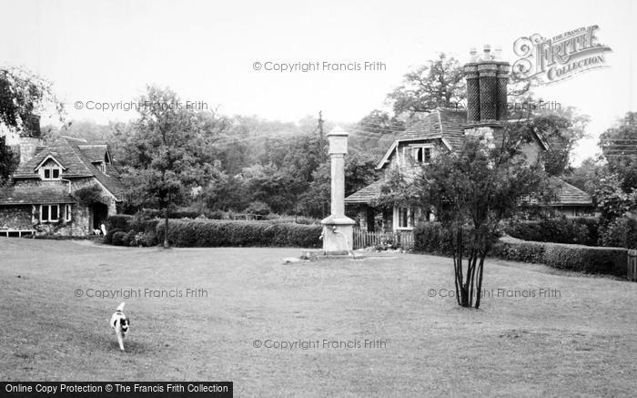 Photo of Henbury, Blaise Hamlet c.1960