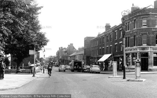 Photo of Hendon, Brent Street c.1955