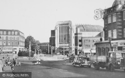 Central Circus c.1955, Hendon