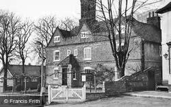 Church Farmhouse Museum c.1939, Hendon