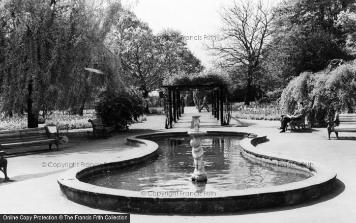 Photo of Hendon, The Park c.1960