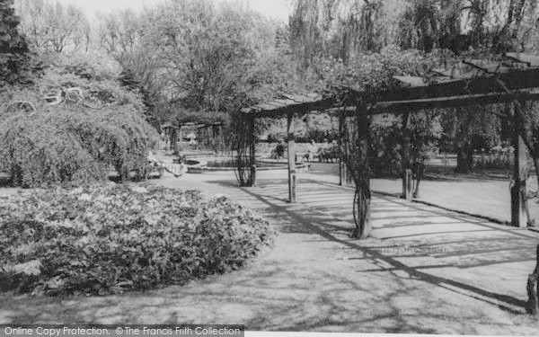 Photo of Hendon, The Park c.1960