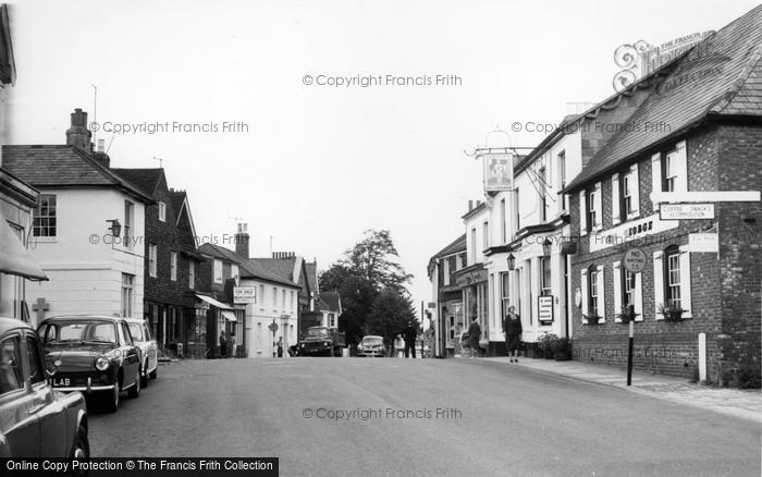Photo of Henfield, George Hotel c.1960