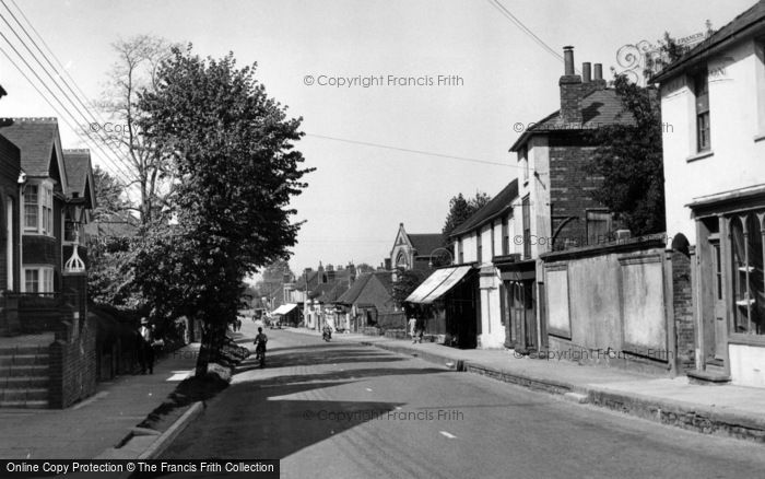 Photo of Henfield, High Street c.1955