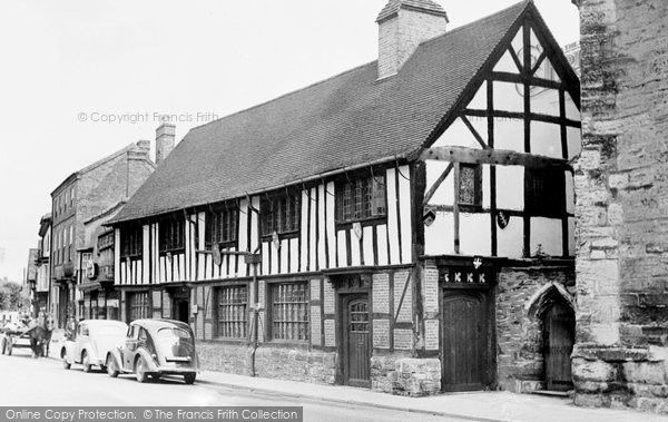Photo of Henley In Arden, Old Guildhall c.1955