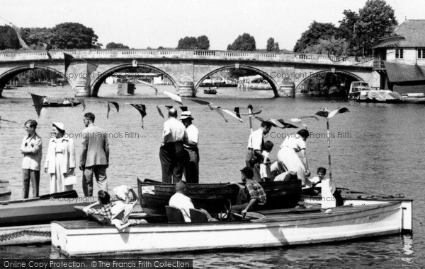 Photo of Henley On Thames, On The River c.1960