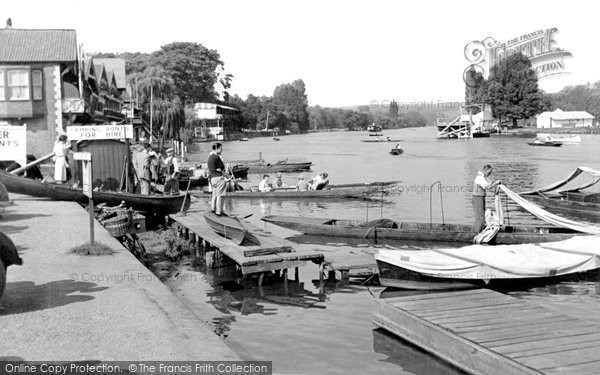 Photo of Henley On Thames, Riverside Scene c.1950