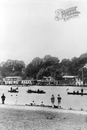 Watching The Regatta 1890, Henley-on-Thames