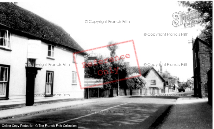 Photo of Henlow, High Street c.1955