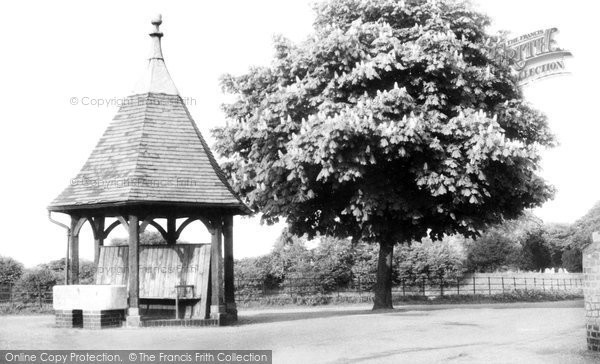 Photo of Henlow, The Rotunda c.1955