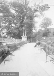 Castle Green Gardens 1906, Hereford