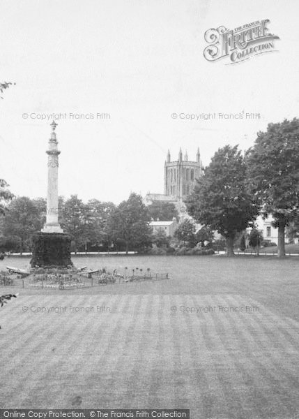 Photo of Hereford, Castle Green Memorial 1910