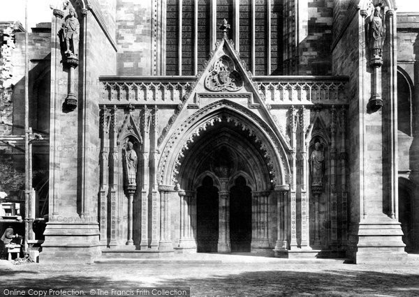 Photo of Hereford, Cathedral, West Door 1904