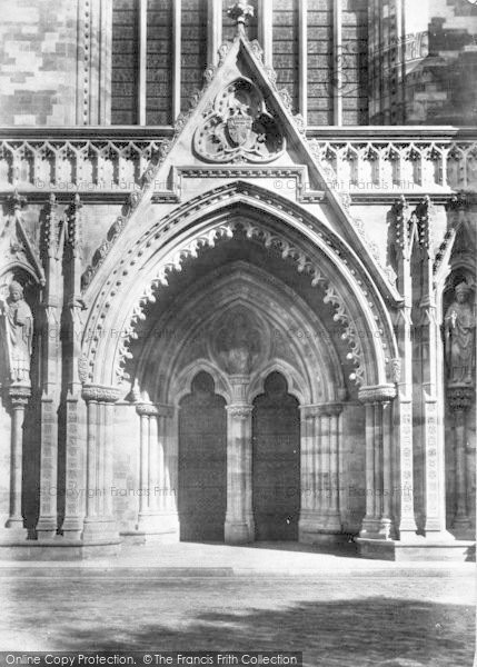 Photo of Hereford, Cathedral, West Door 1904