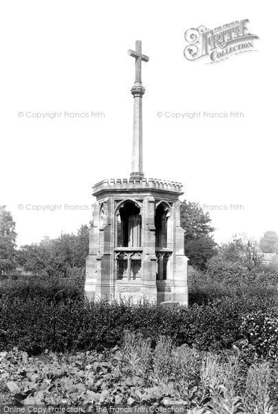 Photo of Hereford, Preaching Cross 1891