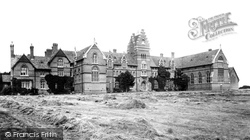 Training College 1904, Hereford