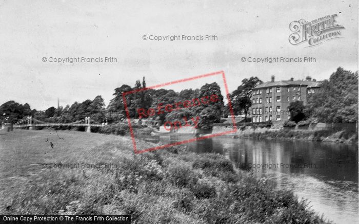 Photo of Hereford, Victoria Bridge And General Hospital c.1939