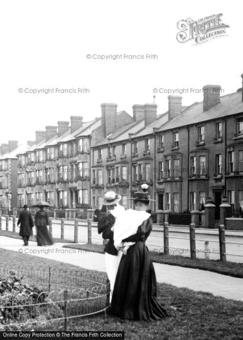 Photo of Herne Bay, Couple And Baby In The Gardens 1897