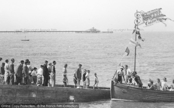 Photo of Herne Bay, The Slipway c.1955