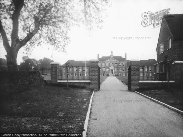 Photo of Hertford, Grammar School 1933