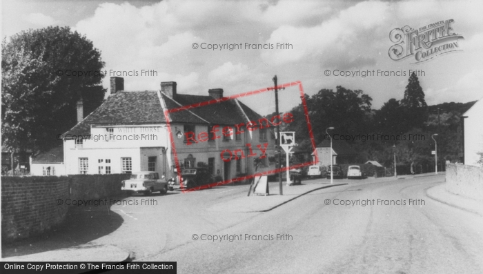 Photo of Hertingfordbury, The White Horse Inn c.1960