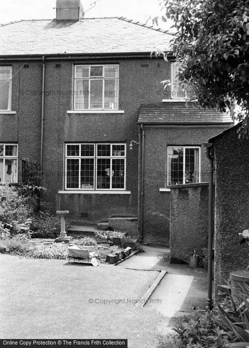 Photo of Hest Bank, 3 Kirlands, Backyard c.1956