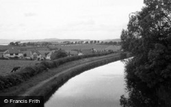 The Canal 1953, Hest Bank