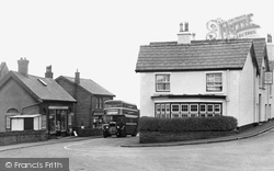 Dee View Road c.1955, Heswall