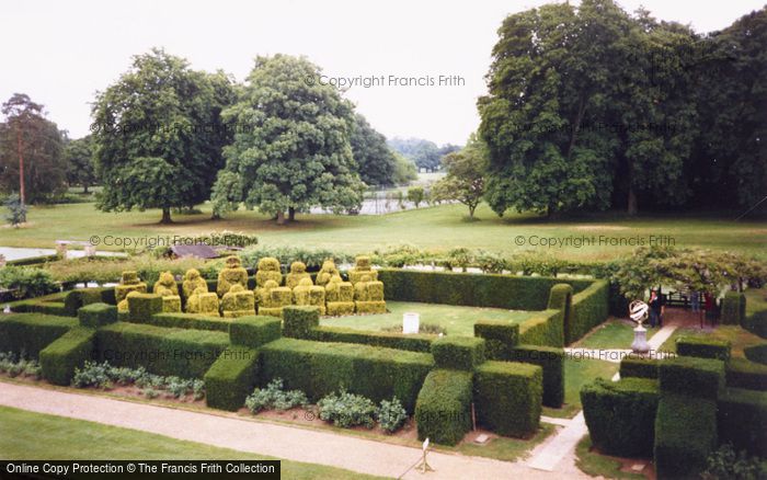 Photo of Hever, Castle, The Chess Garden 1986