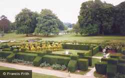 Castle, The Chess Garden 1986, Hever