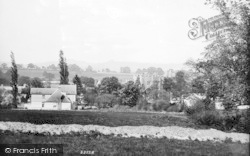 The Castle From The Churchyard 1906, Hever