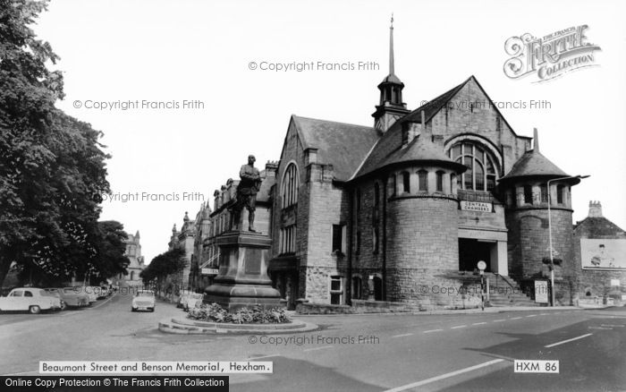 Photo of Hexham, Beaumont Street And Benson Memorial c.1960