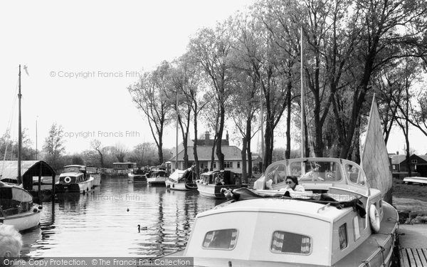 Photo of Hickling, Mooring At The Pleasure Boat Inn c.1965