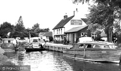 The Pleasure Boat Inn c.1955, Hickling