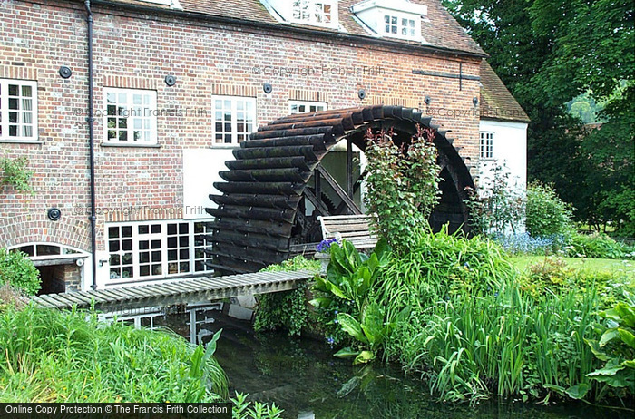 Photo of High Wycombe, Bassetbury Mill 2005