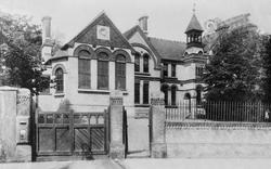 Grammar School 1906, High Wycombe