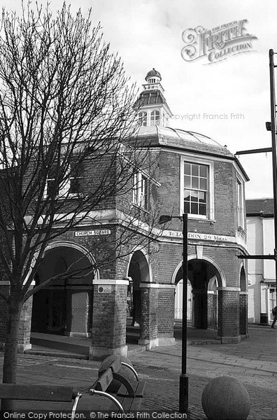 Photo of High Wycombe, The Little Market House, Cornmarket 2005