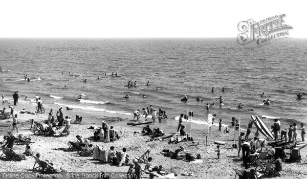 Photo of Highcliffe, The Beach c.1960