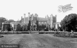 The Castle 1900, Highcliffe
